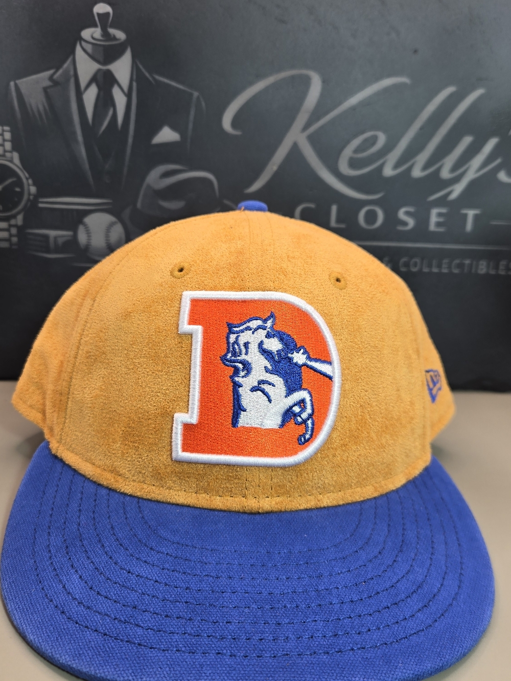 Denver Broncos New Era 59FIFTY Fitted Hat 7 5/8 Suede Orange Throwback Logo NWOT